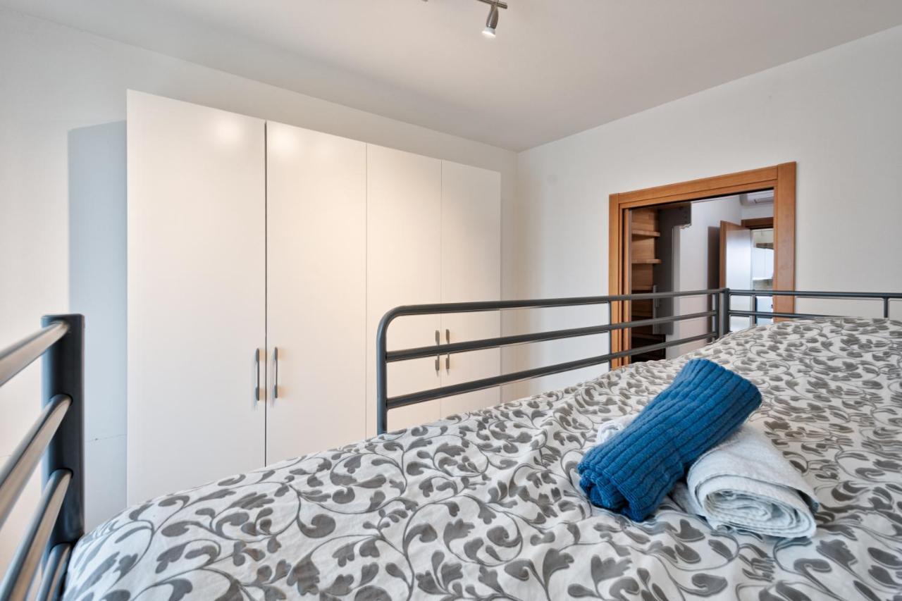Casa Alessandro Con Piscina Lago Di Garda Salionze エクステリア 写真